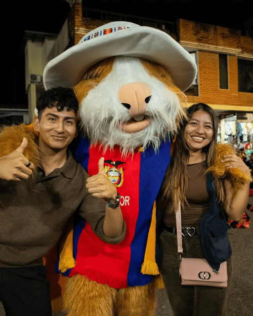 MoronaNet presente en las fiestas de Macas - Conectando la cultura y tradición de Morona Santiago Fiestas de Macas en Morona Santiago con internet MoronaNet para toda la comunidad